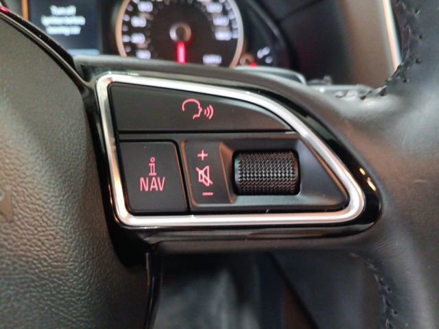 Used 2016 Audi Q5 3.0T Premium Plus w/ Technology Package image 23