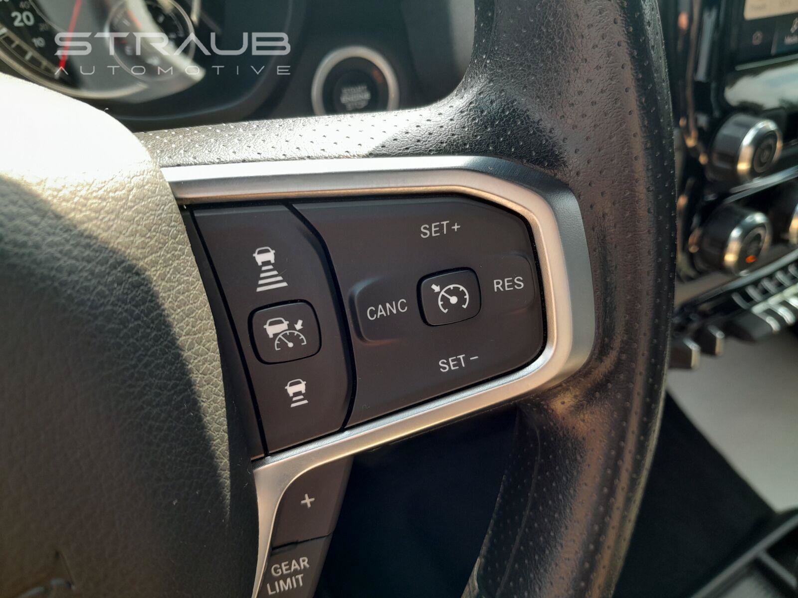 Used 2025 RAM 1500 Warlock AWD/4WD image 15
