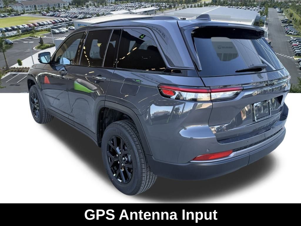 New 2026 Jeep Grand Cherokee Altitude image 6