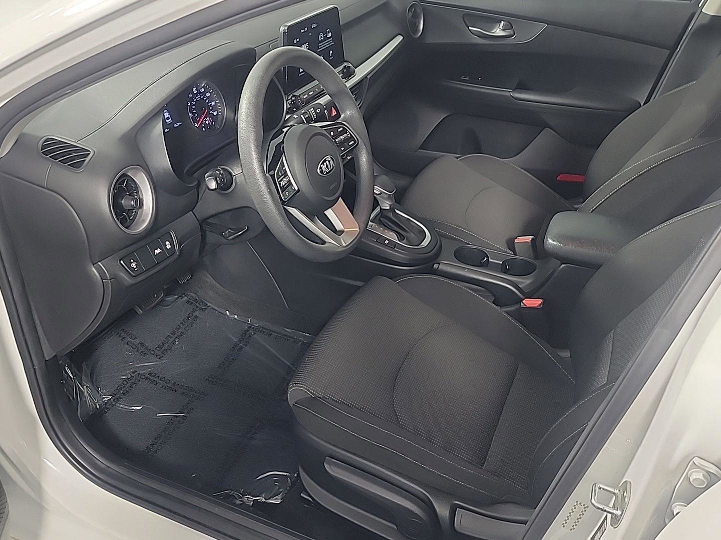Used 2021 Kia Forte LXS image 17