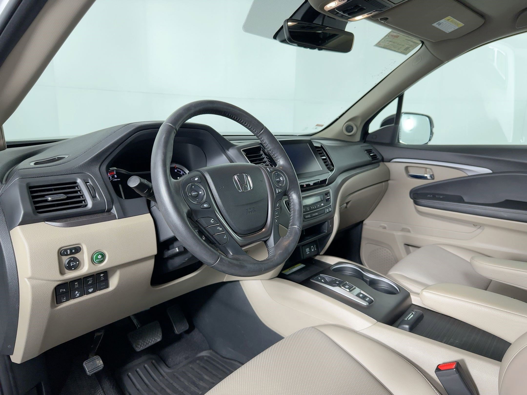 Used 2023 Honda Ridgeline RTL-E image 3