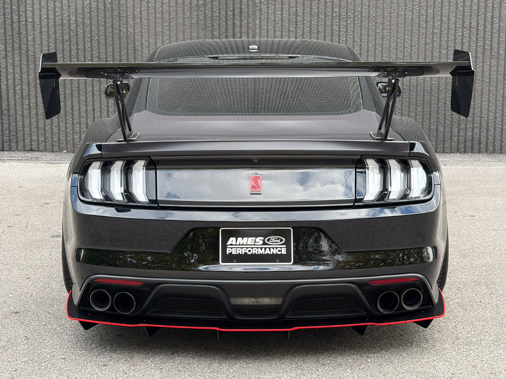 Used 2017 Ford Mustang Shelby GT350R RWD image 6