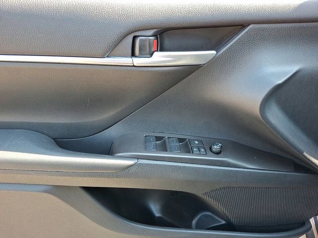 Used 2024 Toyota Camry LE image 15