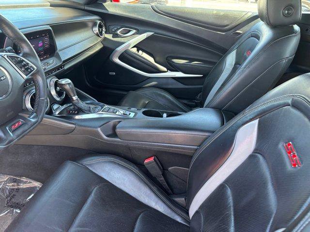 Used 2020 Chevrolet Camaro SS image 17