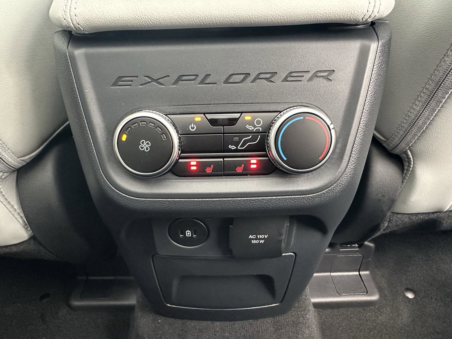 New 2026 Ford Explorer Platinum w/ LUX Leather Package image 45