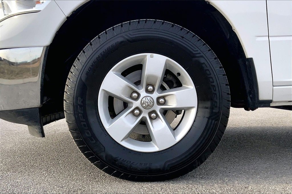 Used 2024 RAM 1500 Classic SLT image 25