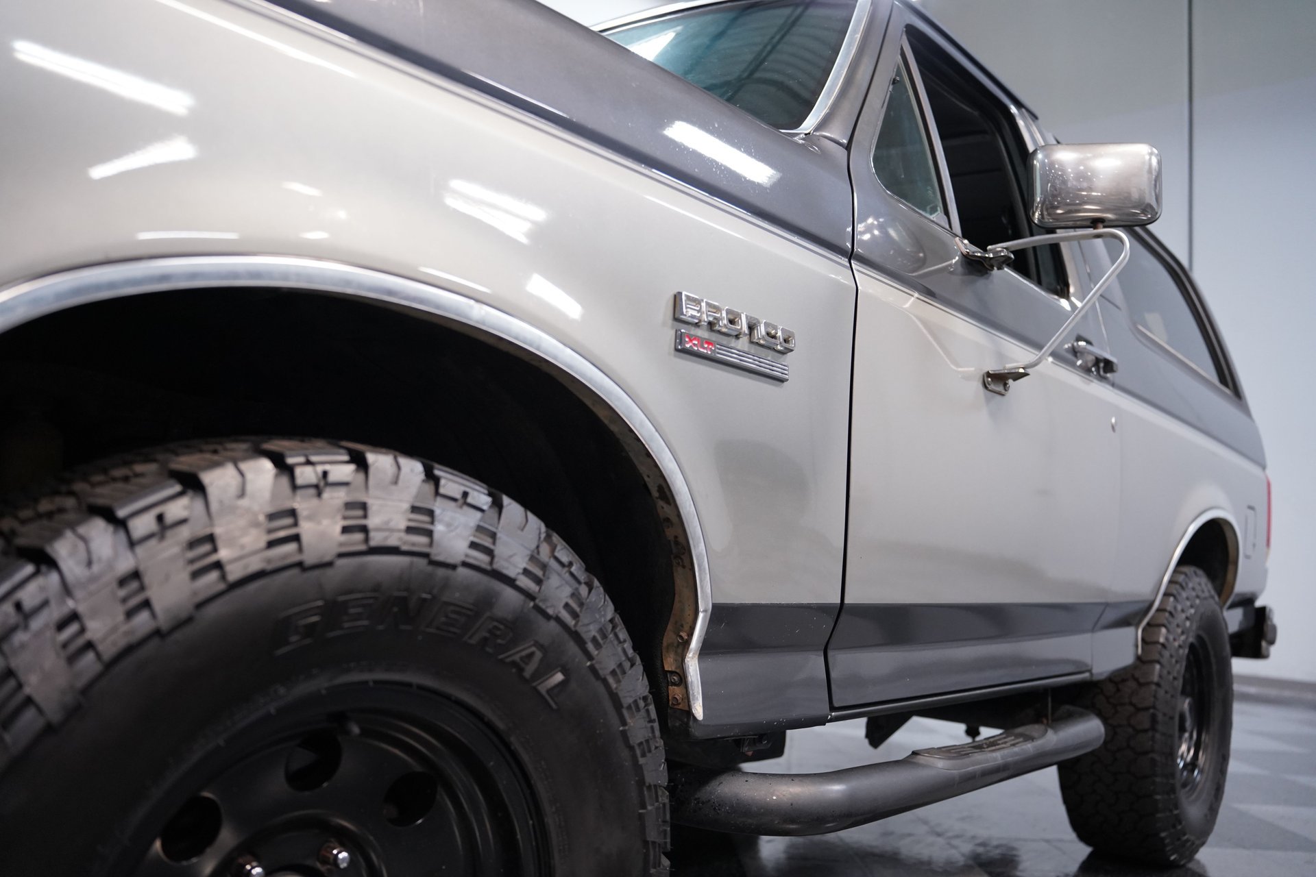 Used 1989 Ford Bronco AWD/4WD image 18
