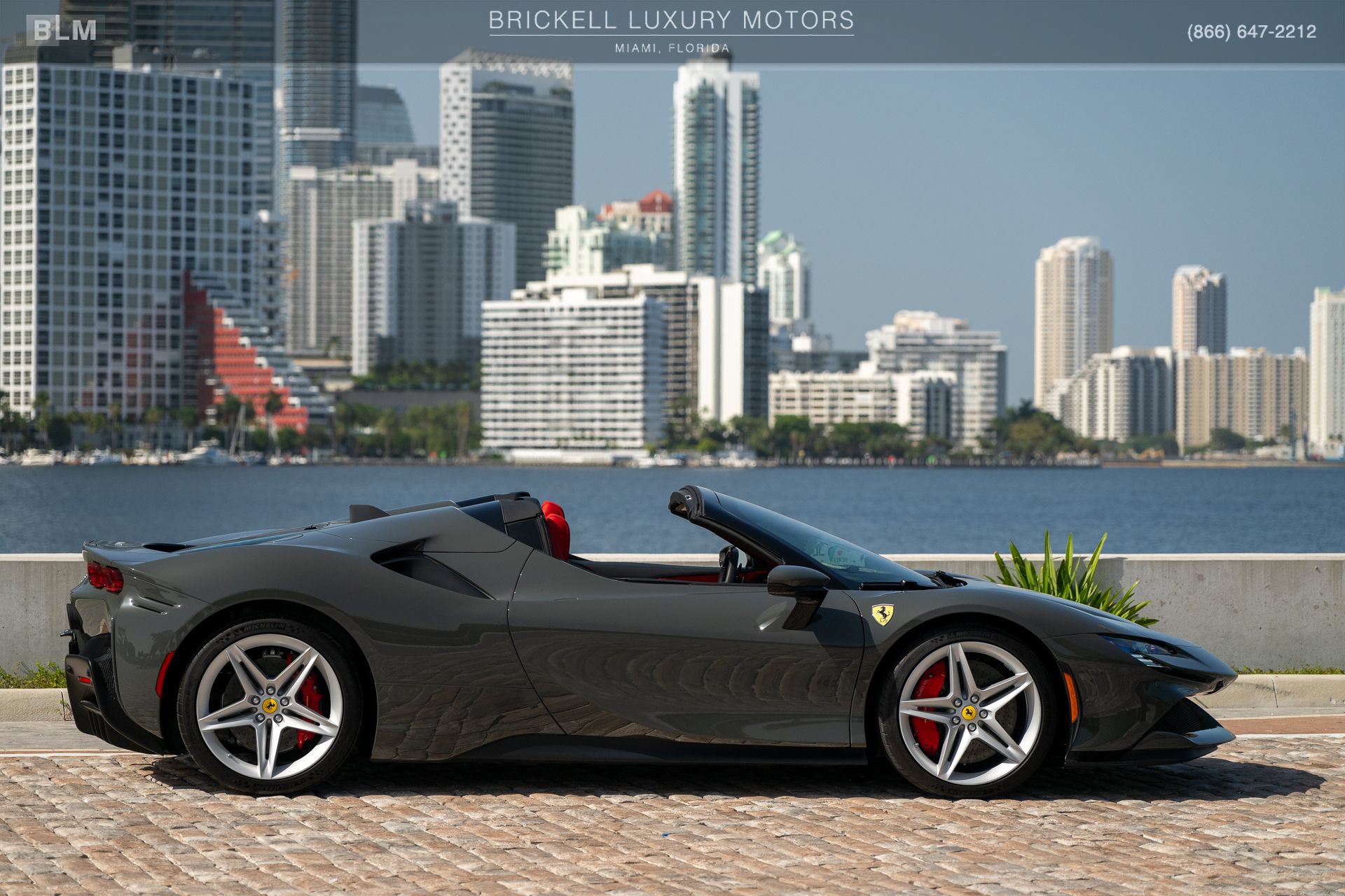 Used 2024 Ferrari SF90 Spider AWD/4WD image 10