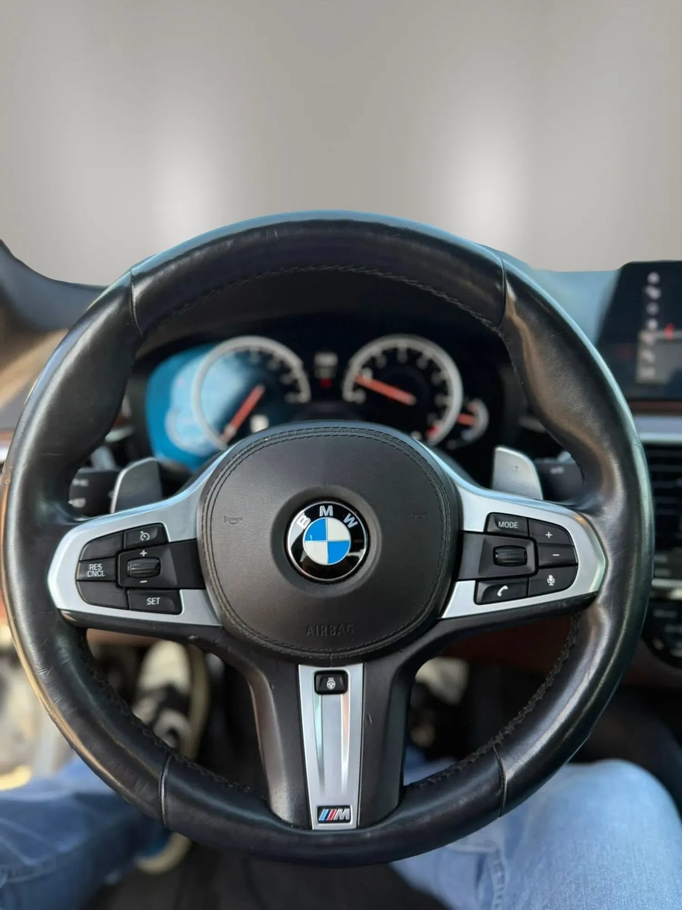 Used 2018 BMW 540i RWD image 17