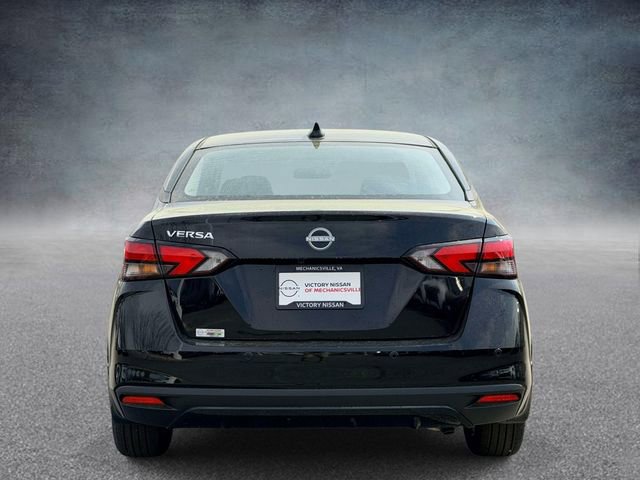 New 2025 Nissan Versa SV w/ Trunk Package FWD image 3