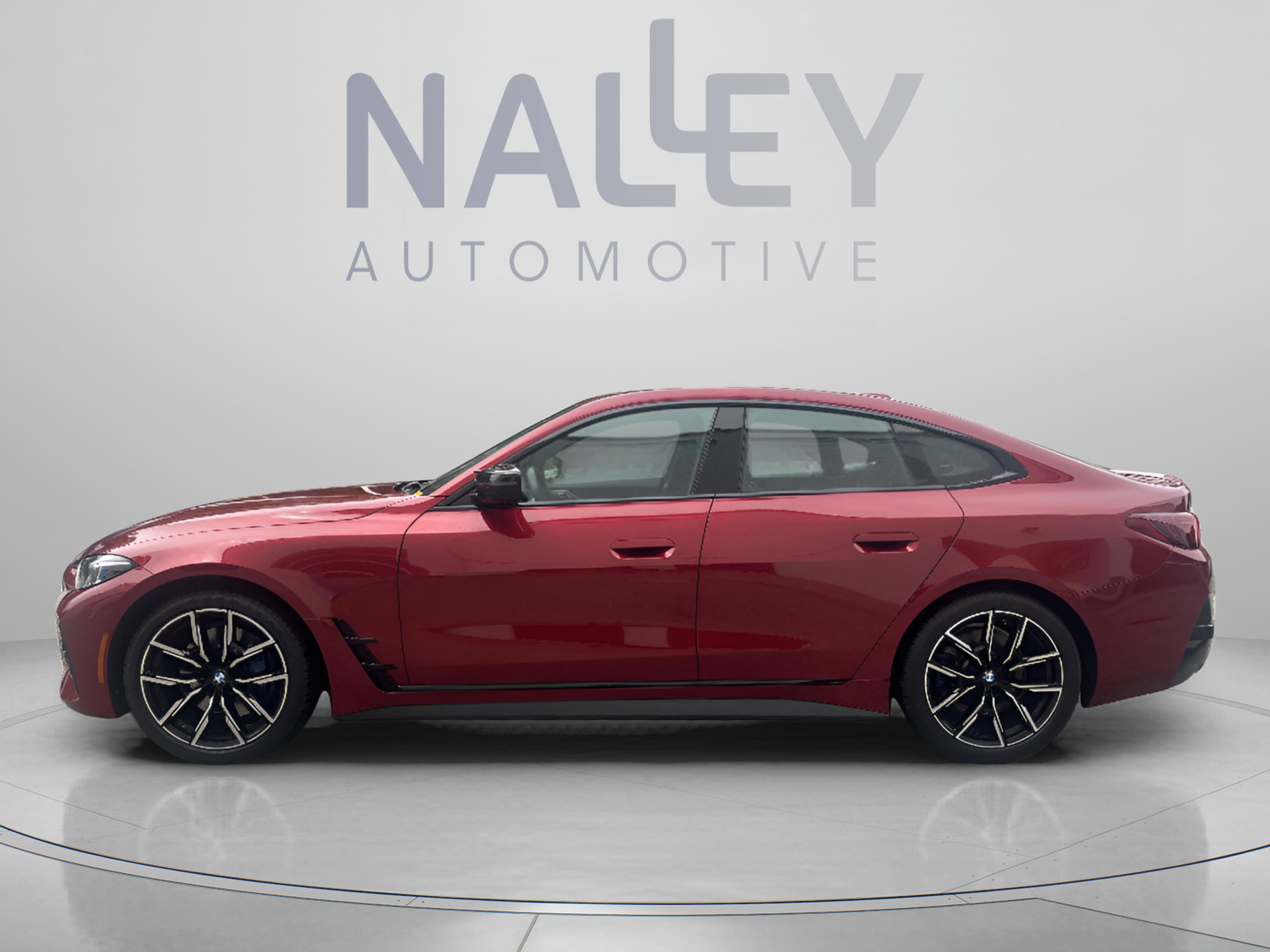 Used 2025 BMW M440i RWD image 2