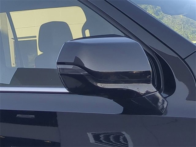 Used 2023 Chevrolet Suburban High Country w/ Premium Package image 12