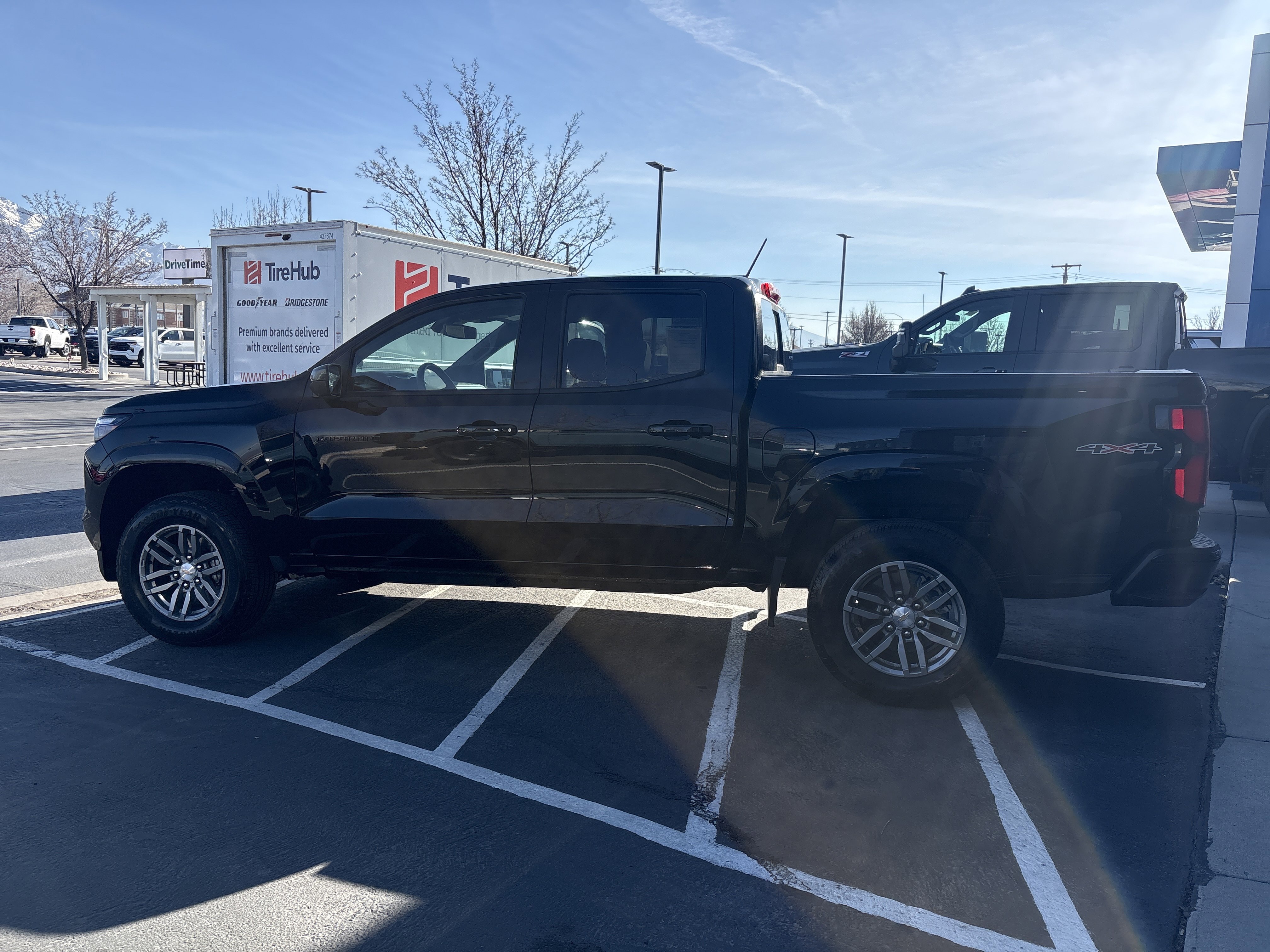 New 2026 Chevrolet Colorado LT w/ LT Convenience Package image 2