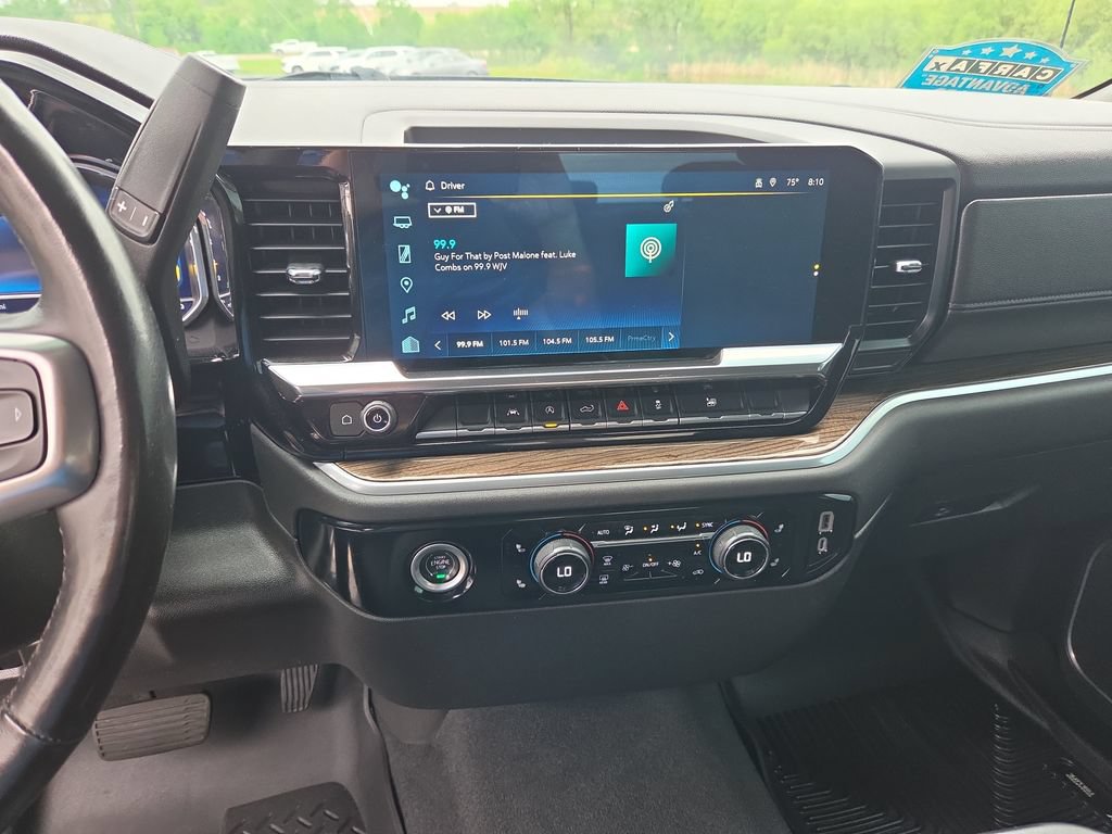 Certified 2022 Chevrolet Silverado 1500 RST AWD/4WD image 17