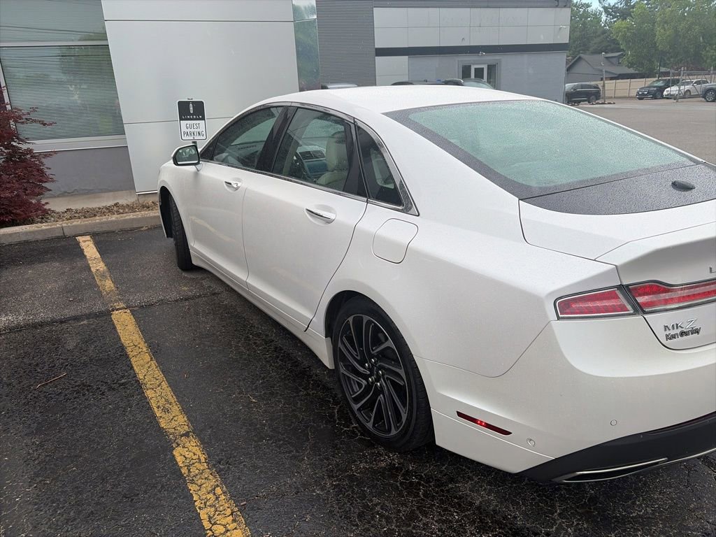 Used 2020 Lincoln MKZ Reserve w/ Elements Package AWD/4WD image 2