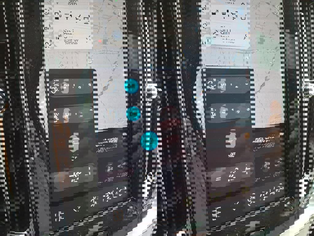 New 2026 Volvo V60 B5 Cross Country Plus w/ Protection Package Premier image 20