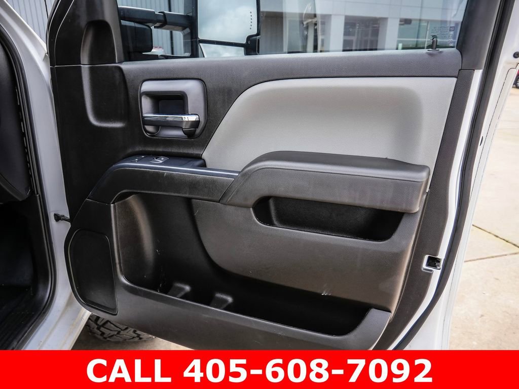 Used 2018 GMC Sierra 3500 4x4 Double Cab w/ Sierra Convenience Package image 17