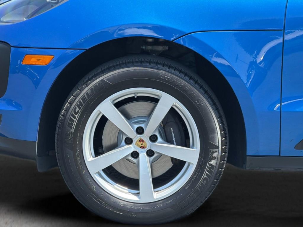 Used 2020 Porsche Macan AWD/4WD image 26