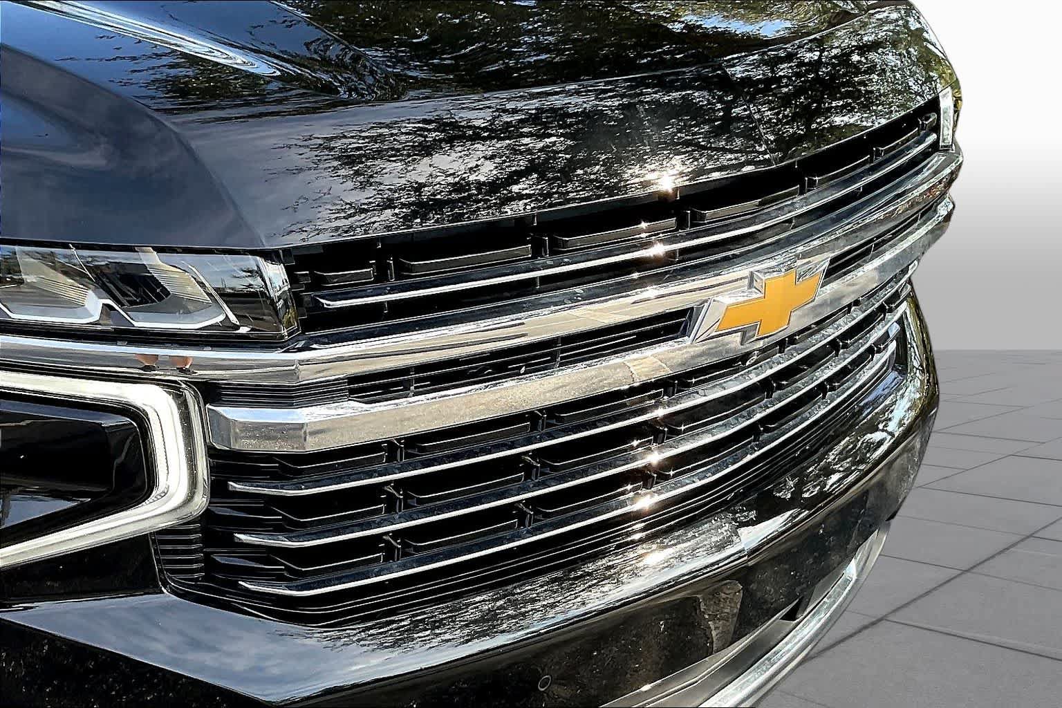 Used 2021 Chevrolet Tahoe LT w/ Luxury Package RWD image 30