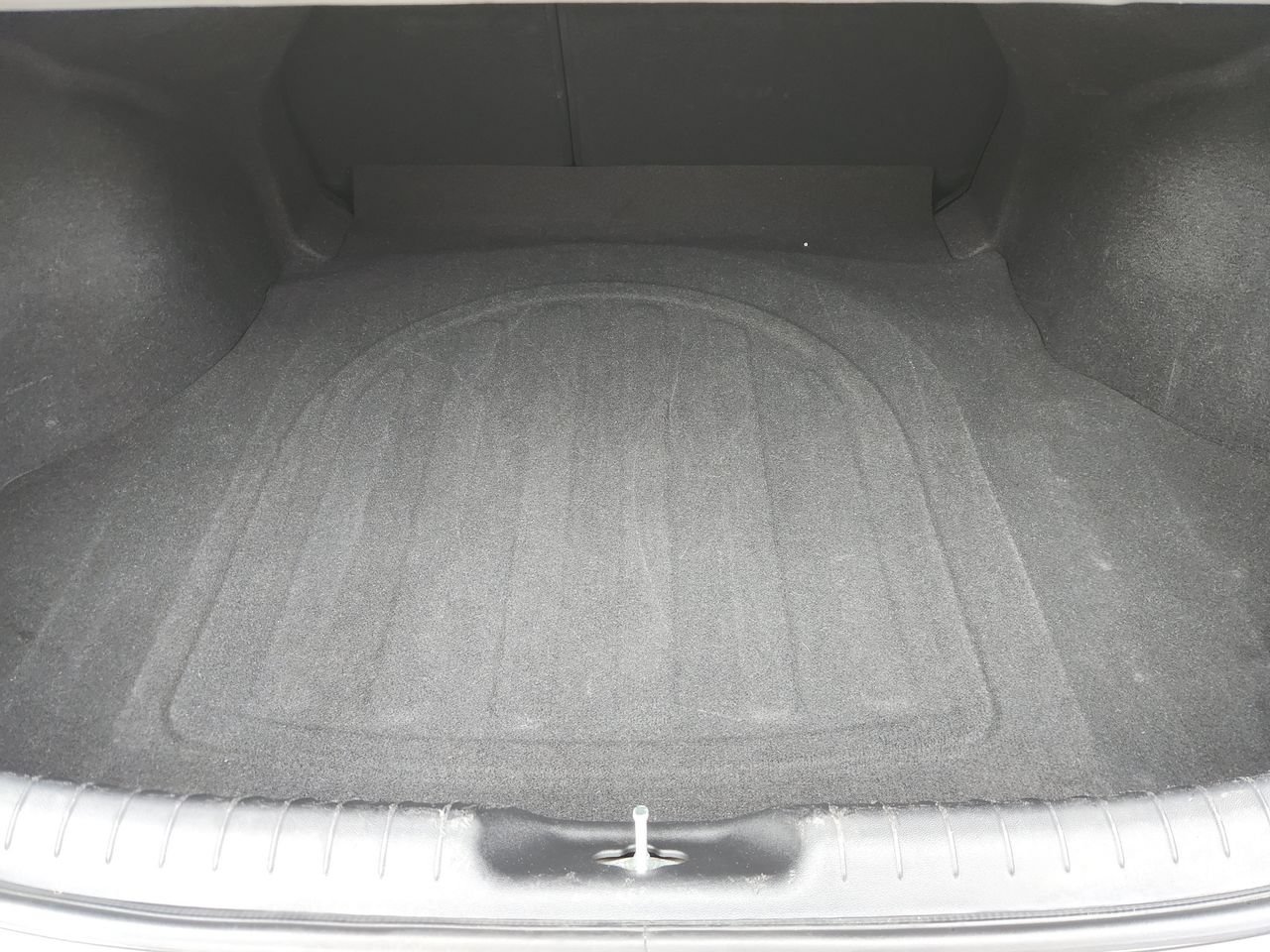 Used 2025 Hyundai Elantra SEL FWD image 30