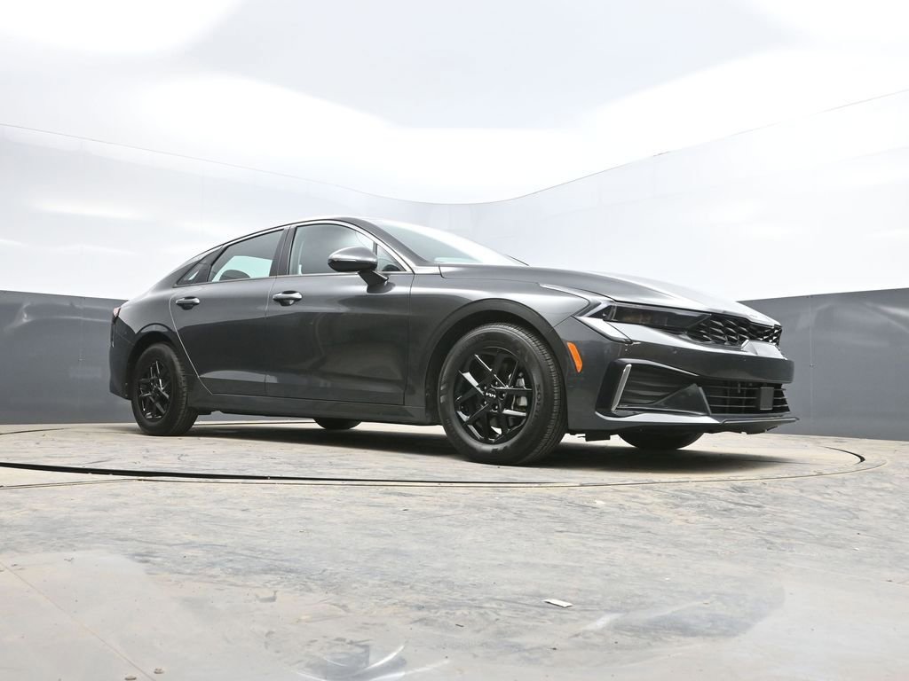 Used 2025 Kia K5 LXS image 30