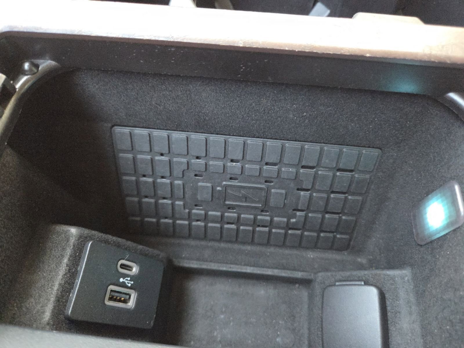 Used 2022 Lincoln Navigator Reserve image 8