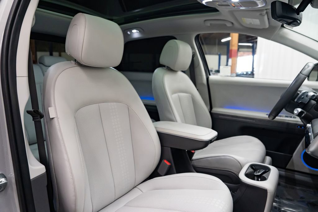 Used 2024 Hyundai Ioniq 5 Limited image 30