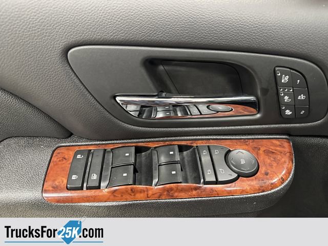 Used 2013 Chevrolet Suburban LTZ image 29