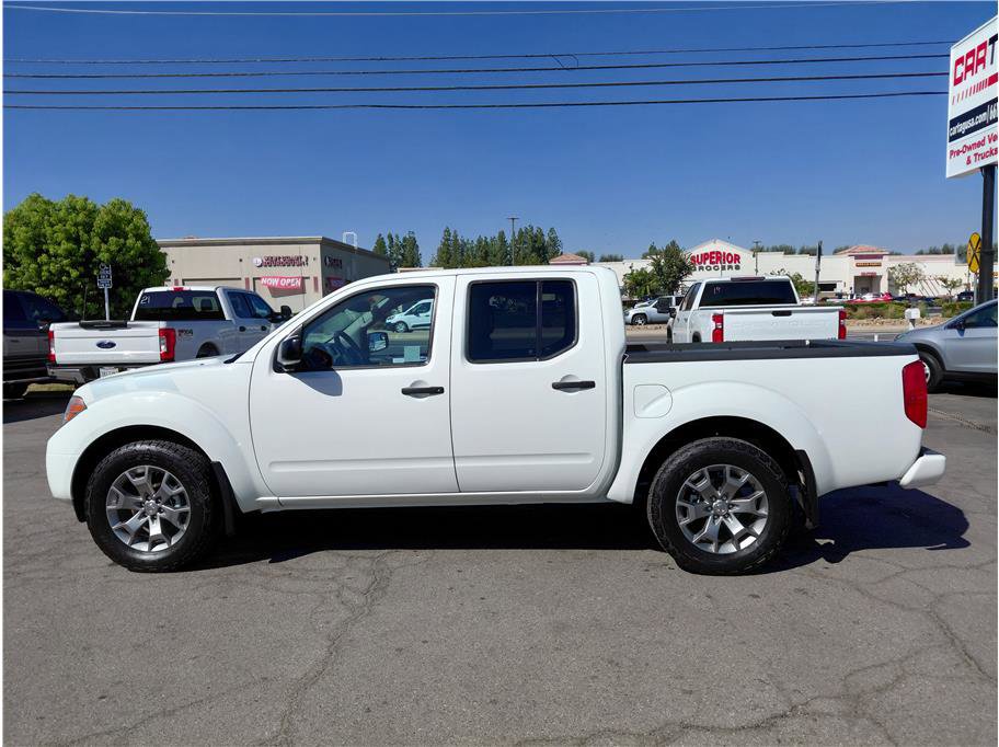 Used 2020 Nissan Frontier SV image 13