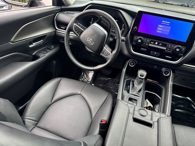 Certified 2024 Toyota Grand Highlander XLE image 27