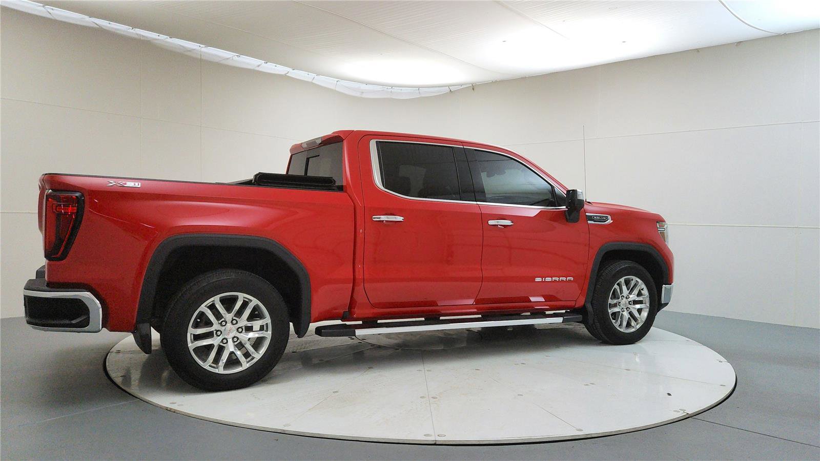 Used 2020 GMC Sierra 1500 SLT image 8