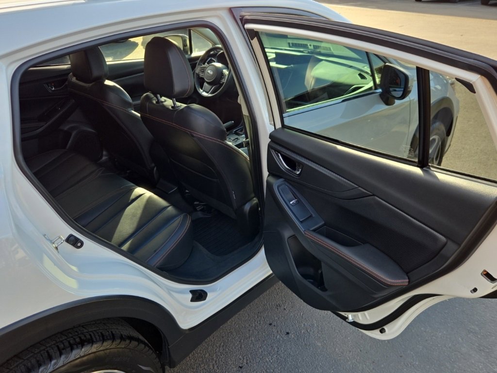 Used 2020 Subaru Crosstrek 2.0i Limited w/ Moonroof Package w/Navigation image 17