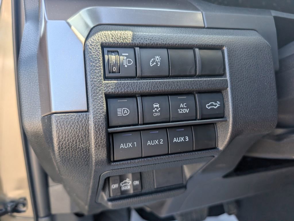 Used 2024 Toyota Tacoma TRD Off-Road w/ TRD Off Road Premium Package image 26