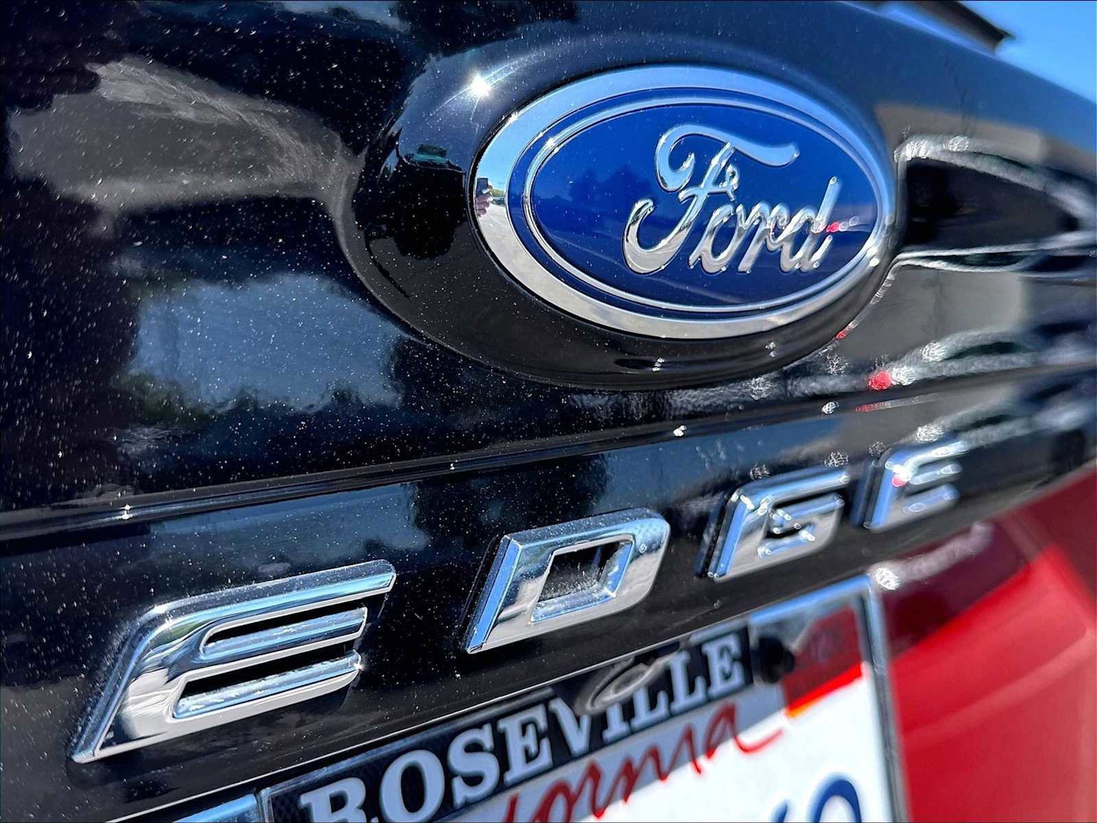 Used 2022 Ford Edge SEL w/ Convenience Package AWD/4WD image 11