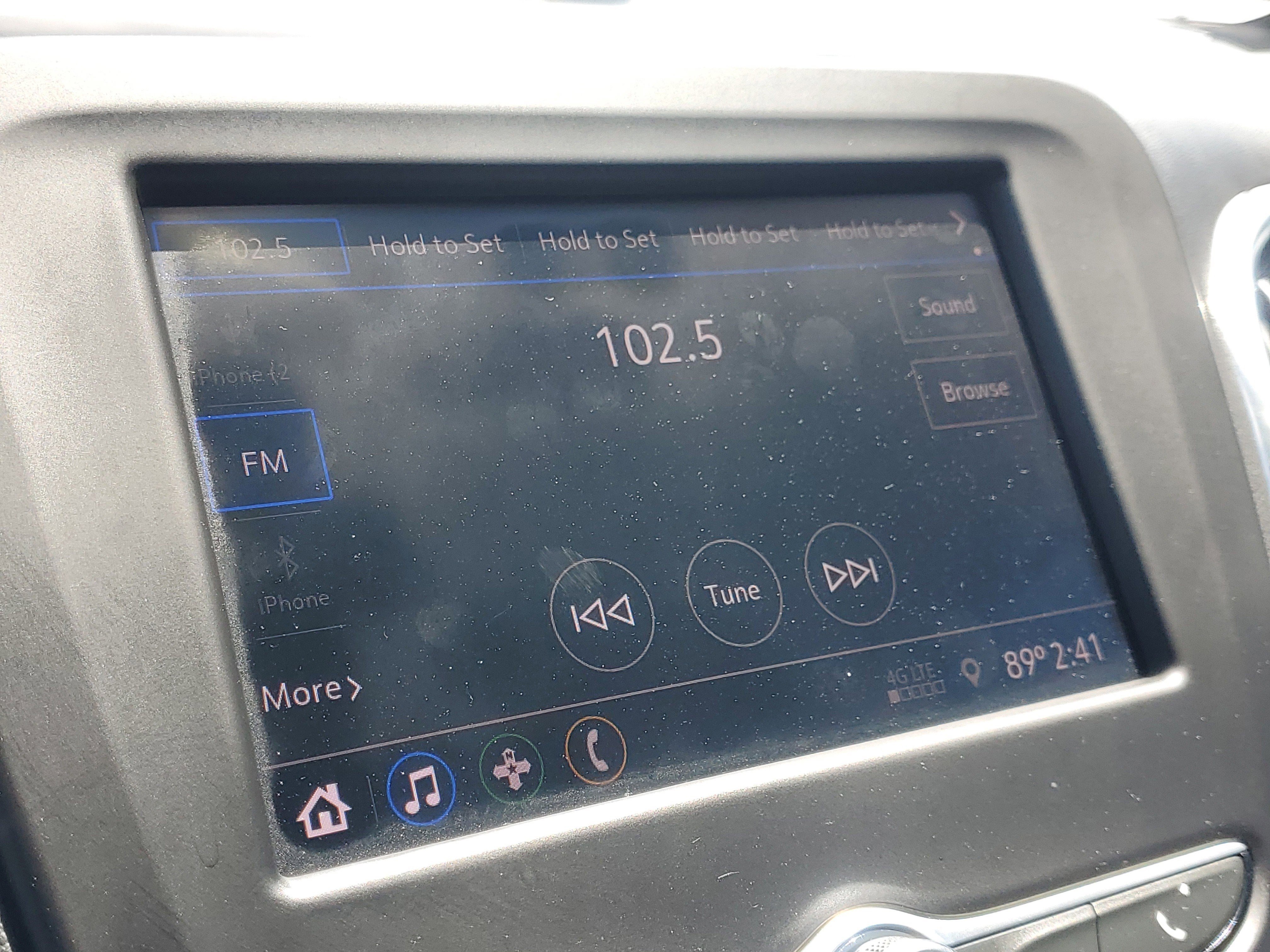 Used 2020 Chevrolet Equinox LS FWD image 26