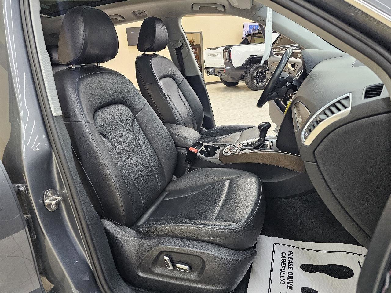 Used 2016 Audi Q5 2.0T Premium Plus w/ Technology Package AWD/4WD image 20
