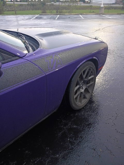 Used 2018 Dodge Challenger R/T w/ Quick Order Package 22P T/A RWD image 9