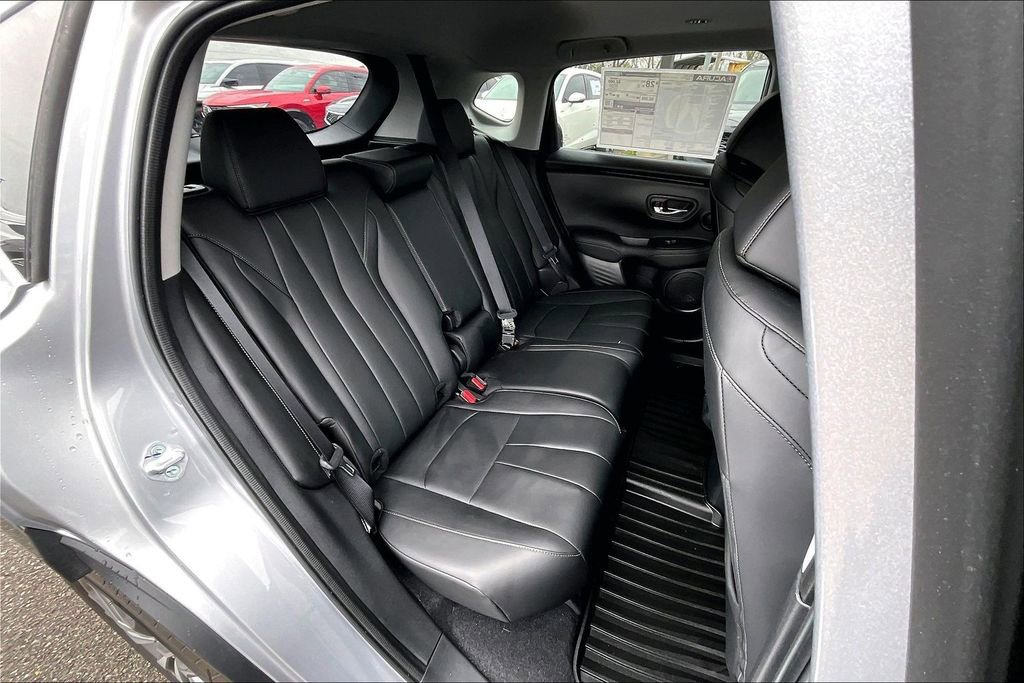 Used 2025 Acura ADX FWD image 38