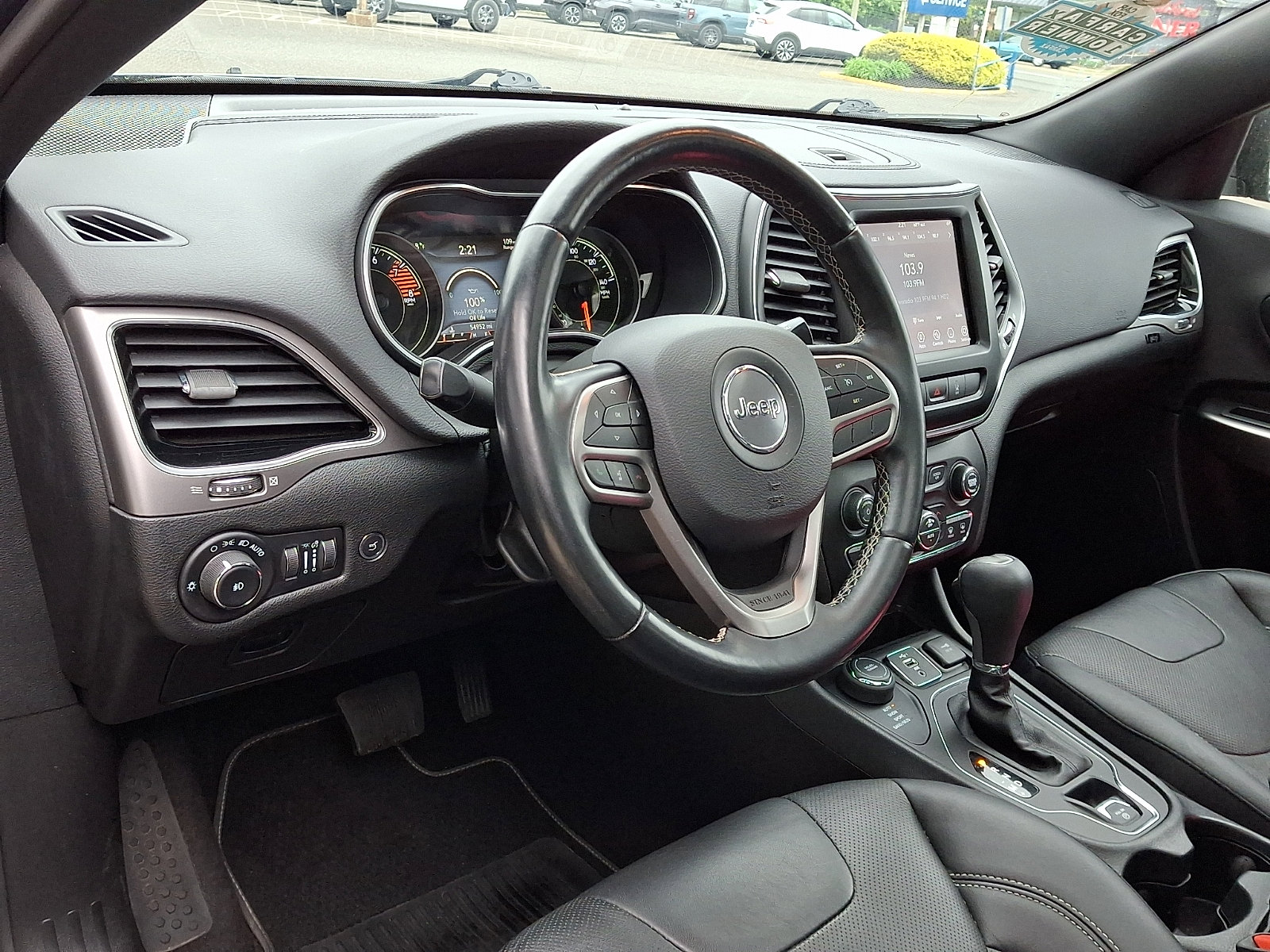 Used 2021 Jeep Cherokee Latitude Lux 80th Anniv w/ Quick Order Package 26U 80TH AWD/4WD image 16