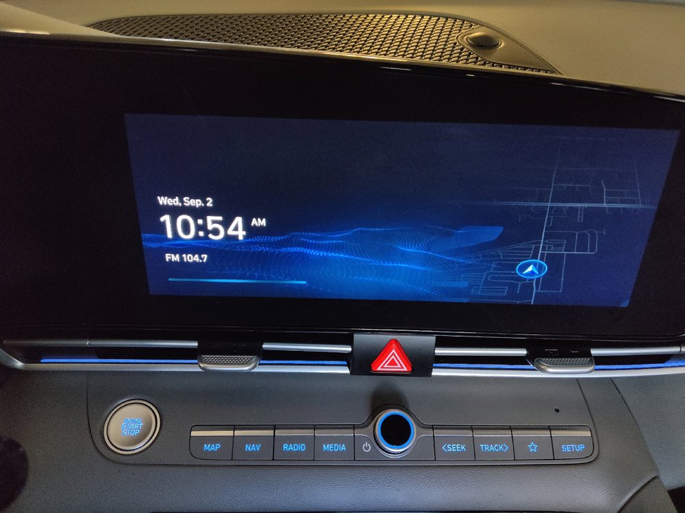 Used 2025 Hyundai Elantra SEL FWD image 25