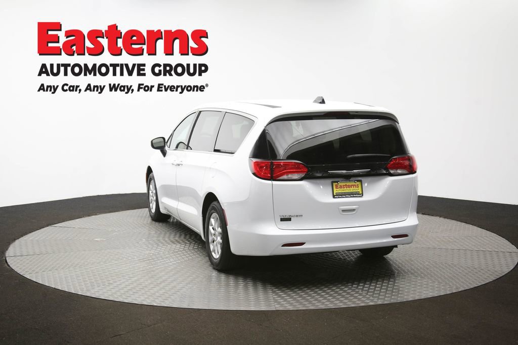 Used 2023 Chrysler Voyager LX FWD image 65