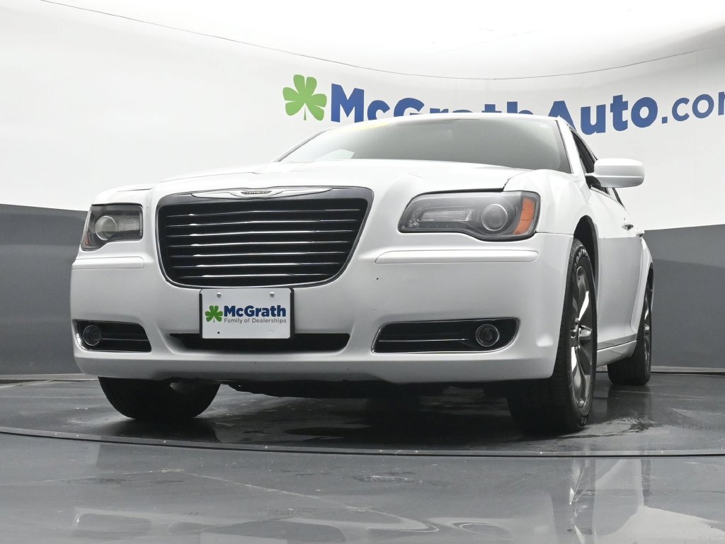 Used 2014 Chrysler 300 S AWD/4WD image 7