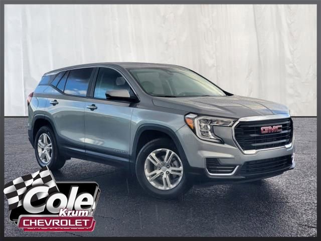 Used 2023 GMC Terrain SLE w/ LPO, Floor Liner Package