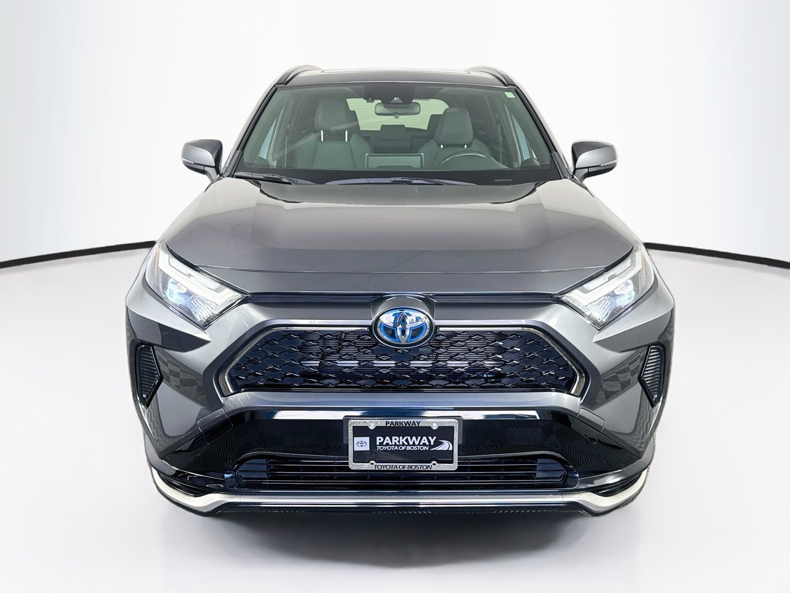 Used 2023 Toyota RAV4 SE w/ Weather & Moonroof Package AWD/4WD image 2