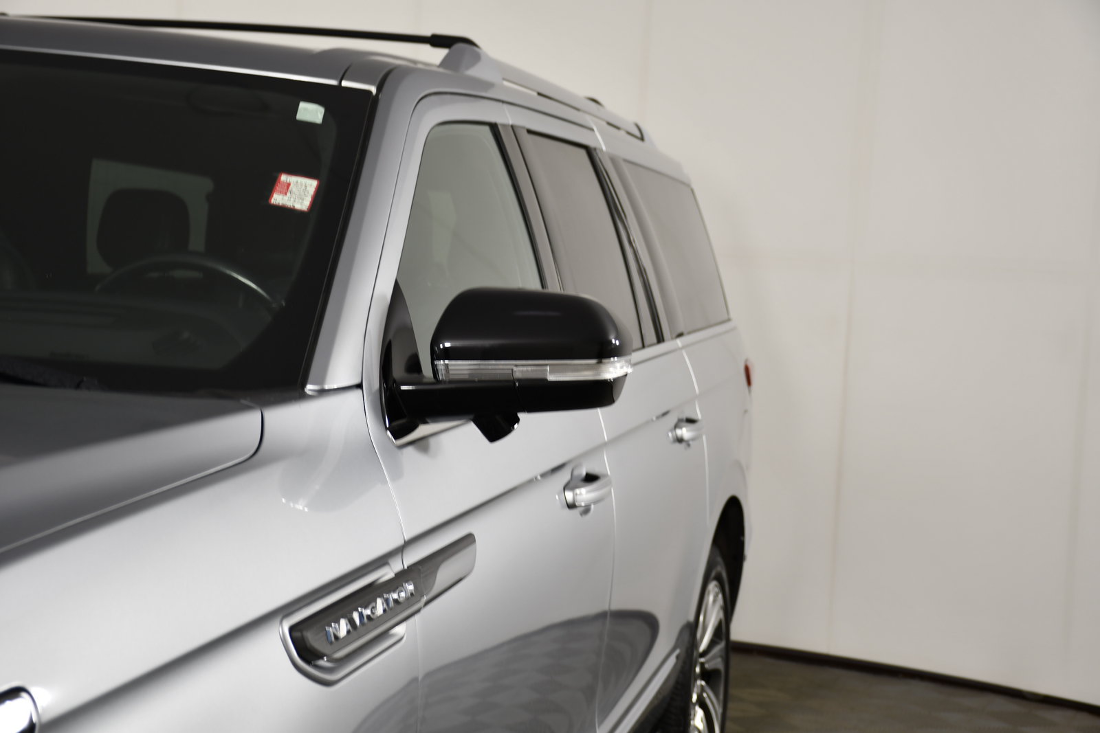 Used 2023 Lincoln Navigator L Reserve AWD/4WD image 13