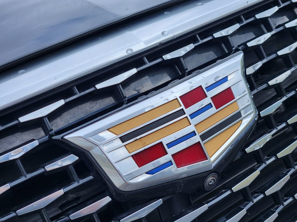 Used 2023 Cadillac XT6 Premium Luxury w/ Technology Package image 12