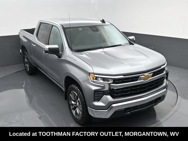 Used 2024 Chevrolet Silverado 1500 LT AWD/4WD image 19