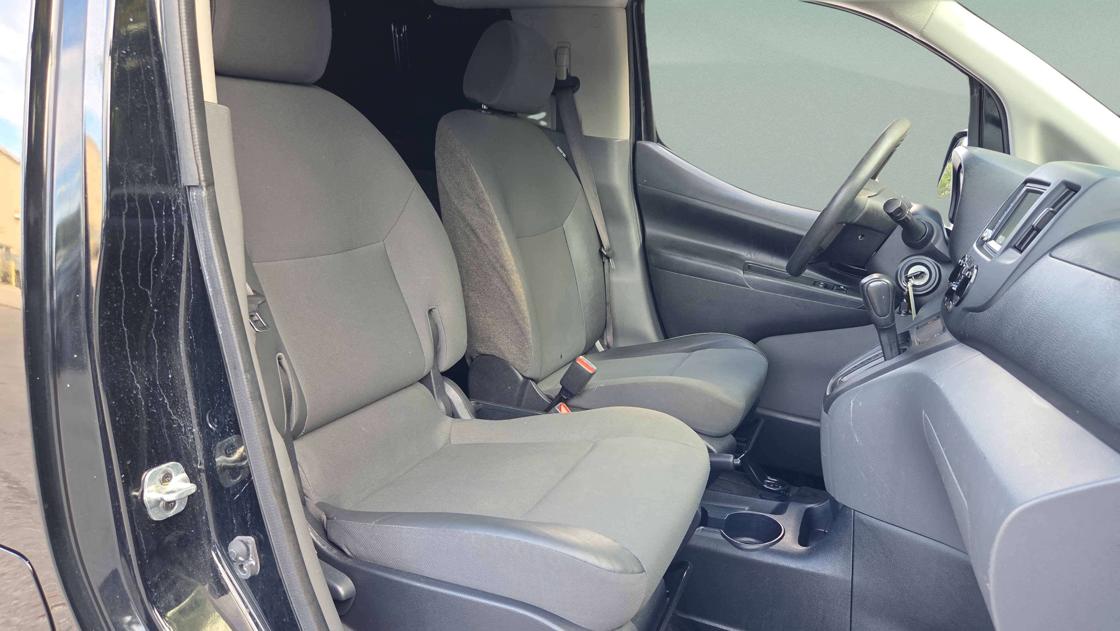 Used 2020 Nissan NV200 S w/ Back Door Glass Package FWD image 13
