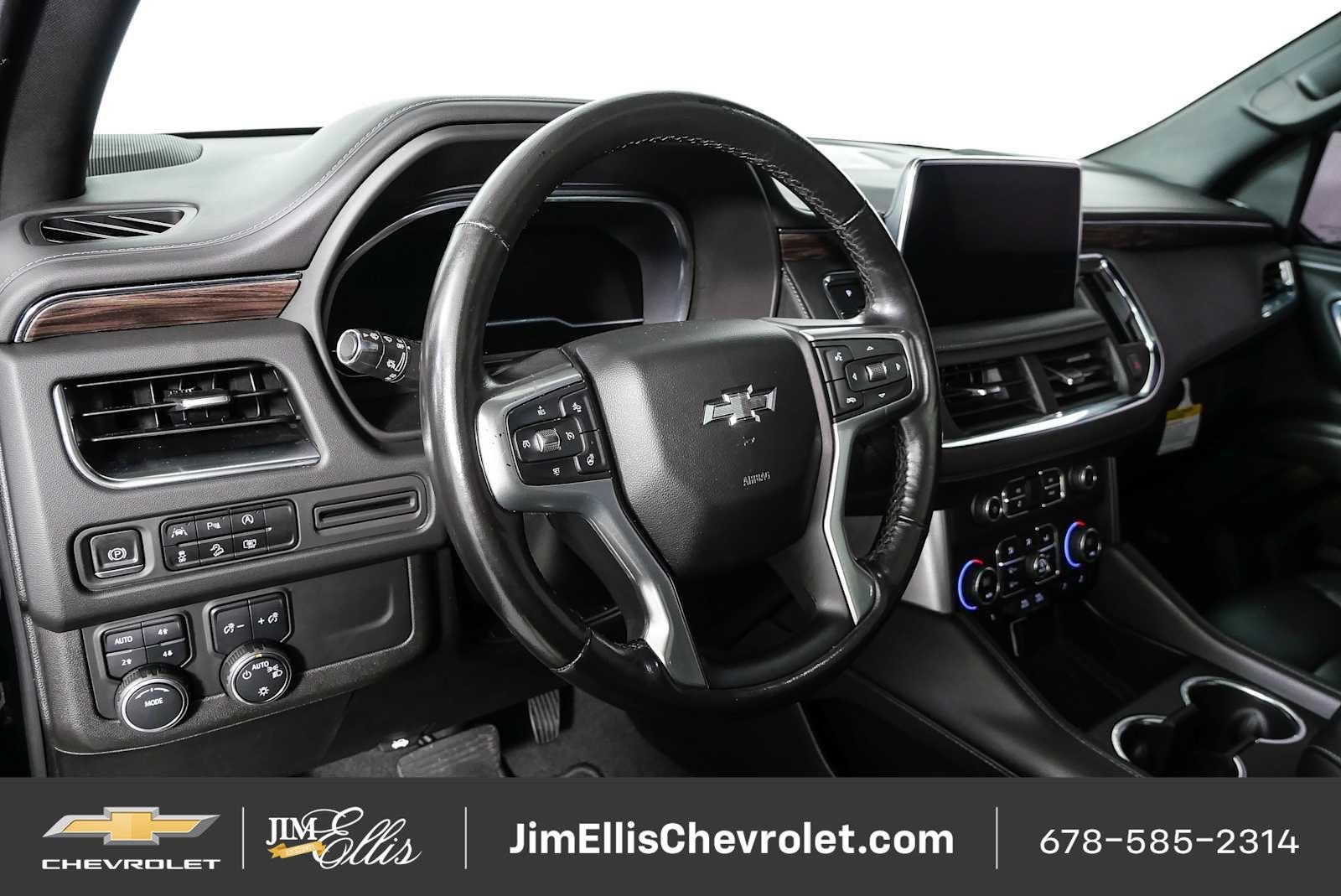 Certified 2023 Chevrolet Tahoe Z71 w/ Luxury Package AWD/4WD image 5