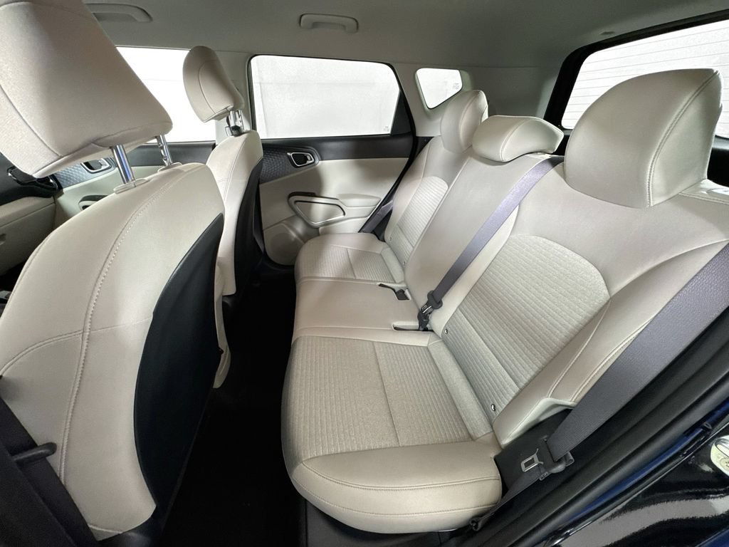 Used 2022 Kia Soul S FWD image 23